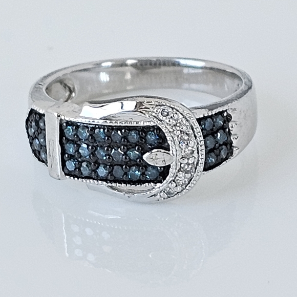 Vintage Jewelry - Genuine Blue & White Diamond Buckle Ring Sterling Silver Sz 7!